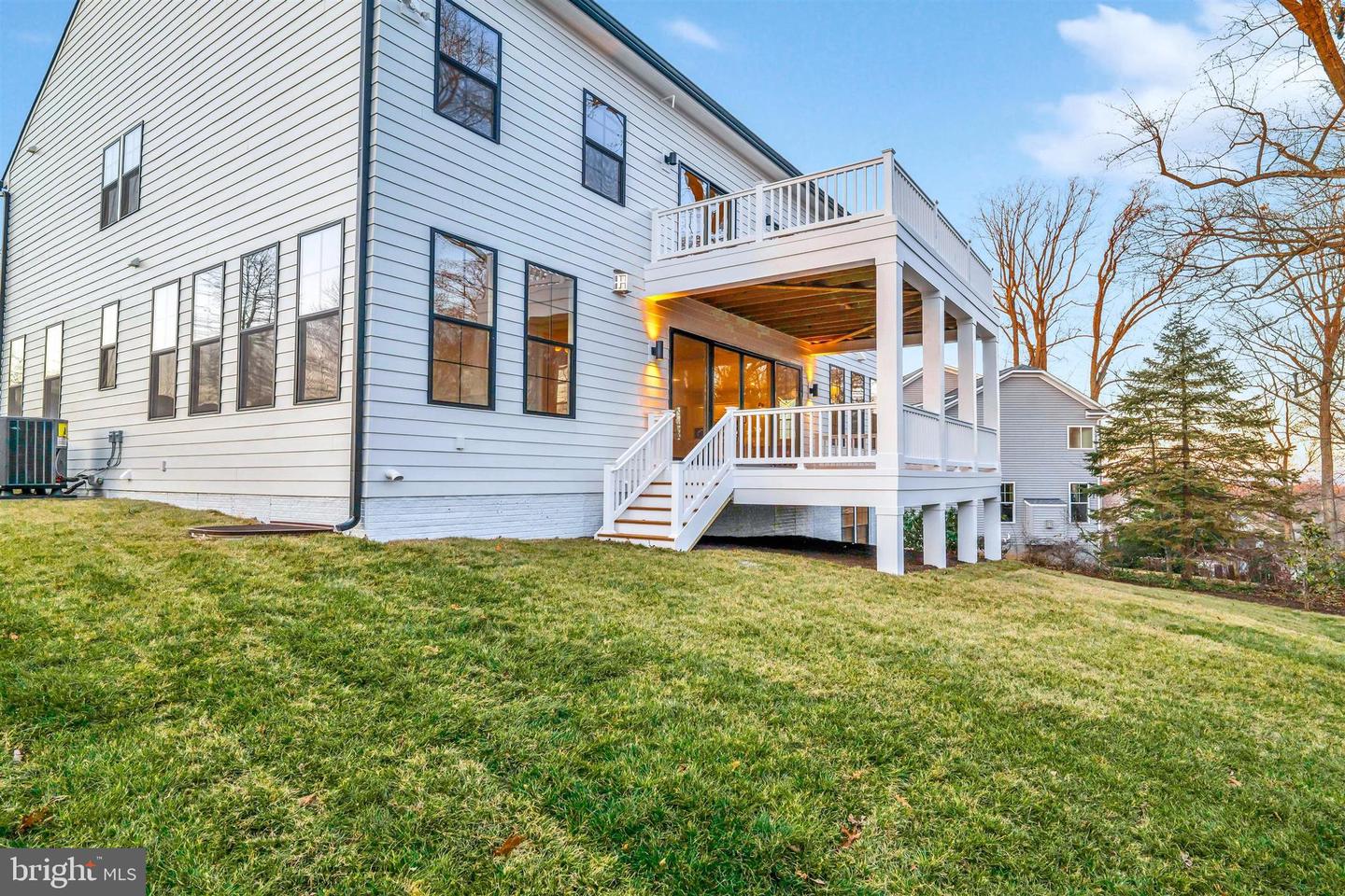 2021 NORDLIE PL, FALLS CHURCH, Virginia 22043, 6 Bedrooms Bedrooms, ,5 BathroomsBathrooms,Residential,For sale,2021 NORDLIE PL,VAFX2283276 MLS # VAFX2283276