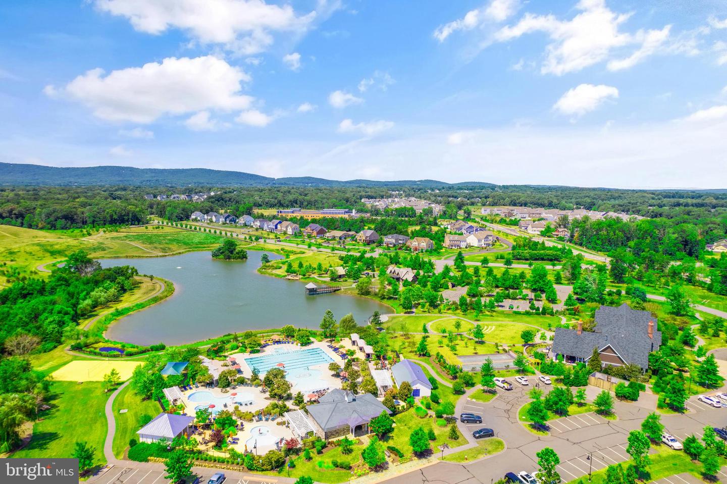 24974 FIRST HARVEST CT, ALDIE, Virginia 20105, 8 Bedrooms Bedrooms, ,5 BathroomsBathrooms,Residential,For sale,24974 FIRST HARVEST CT,VALO2112962 MLS # VALO2112962