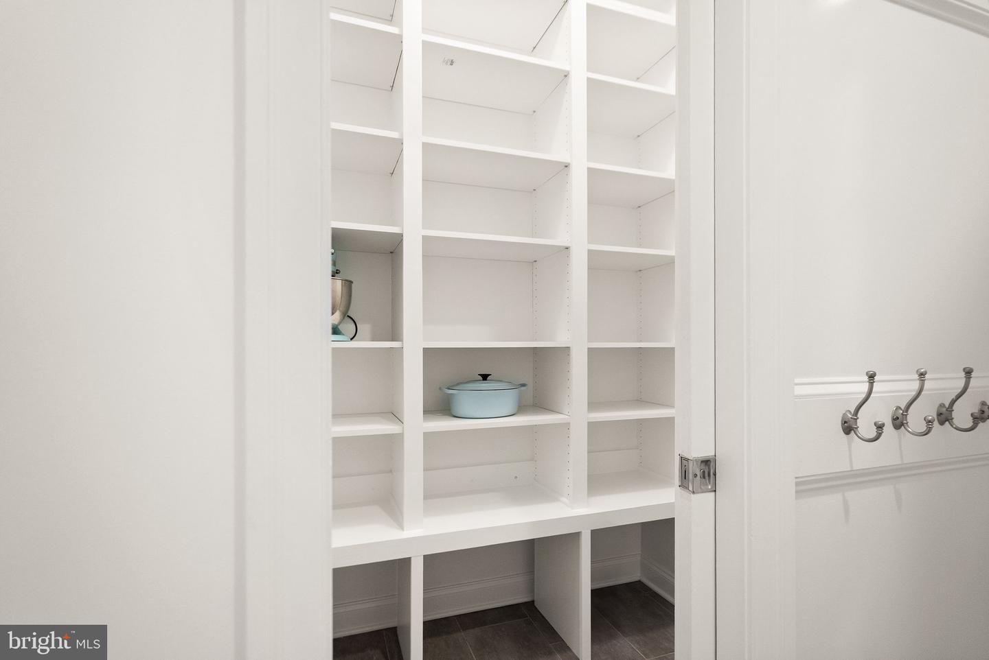 24974 FIRST HARVEST CT, ALDIE, Virginia 20105, 8 Bedrooms Bedrooms, ,5 BathroomsBathrooms,Residential,For sale,24974 FIRST HARVEST CT,VALO2112962 MLS # VALO2112962