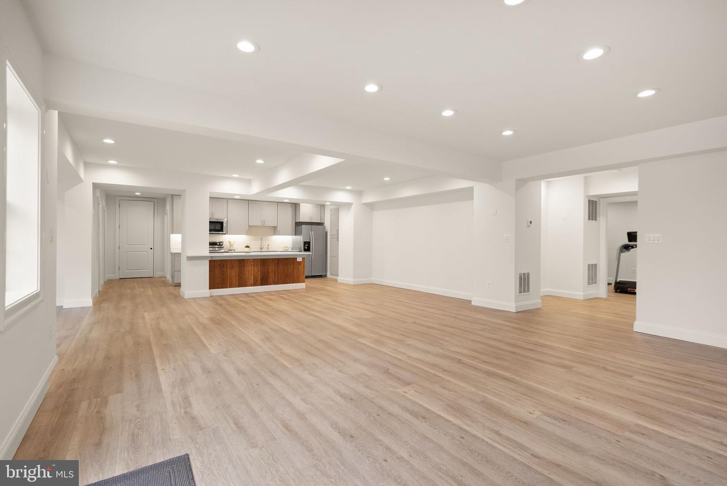 24974 FIRST HARVEST CT, ALDIE, Virginia 20105, 8 Bedrooms Bedrooms, ,5 BathroomsBathrooms,Residential,For sale,24974 FIRST HARVEST CT,VALO2112962 MLS # VALO2112962