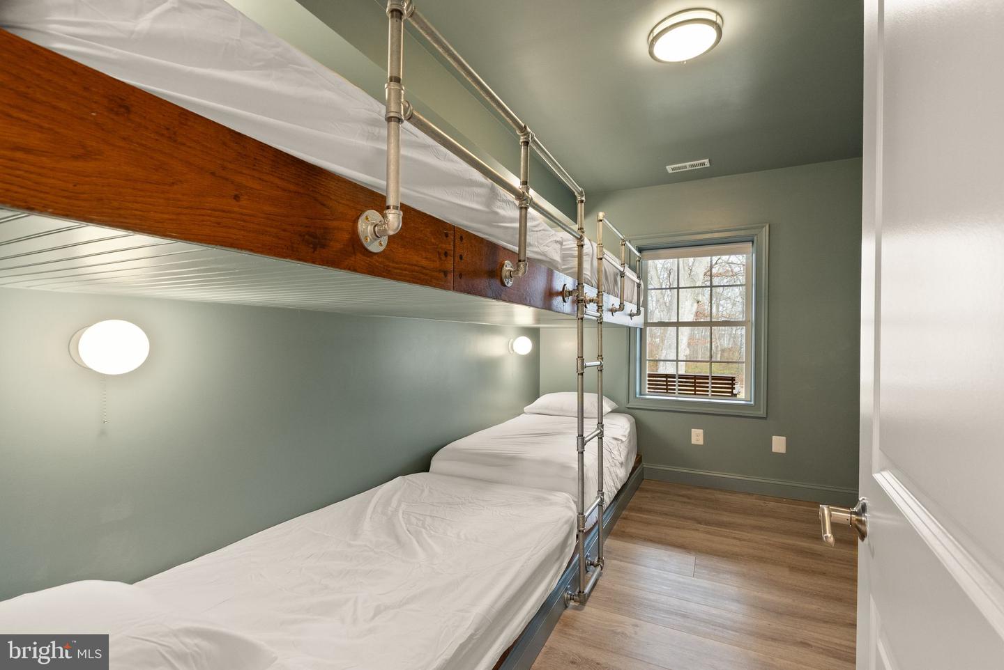 24974 FIRST HARVEST CT, ALDIE, Virginia 20105, 8 Bedrooms Bedrooms, ,5 BathroomsBathrooms,Residential,For sale,24974 FIRST HARVEST CT,VALO2112962 MLS # VALO2112962