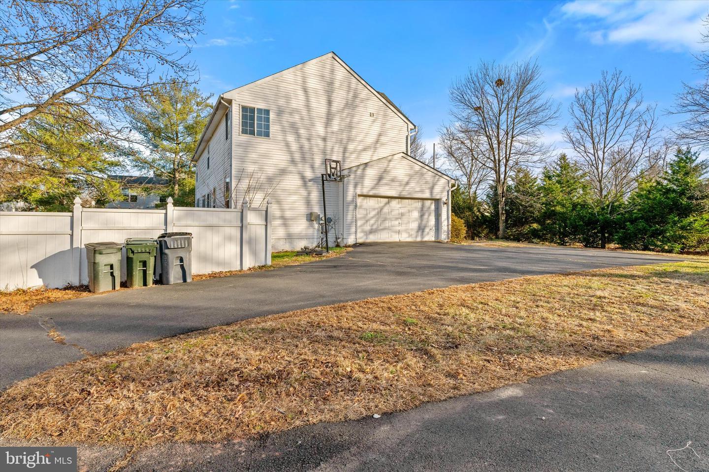 8599 DUTCHMAN CT, MANASSAS, Virginia 20110, 5 Bedrooms Bedrooms, ,3 BathroomsBathrooms,Residential,For sale,8599 DUTCHMAN CT,VAMN2009848 MLS # VAMN2009848