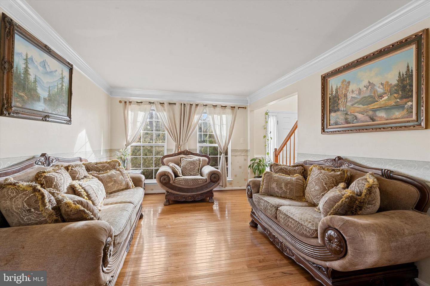 8599 DUTCHMAN CT, MANASSAS, Virginia 20110, 5 Bedrooms Bedrooms, ,3 BathroomsBathrooms,Residential,For sale,8599 DUTCHMAN CT,VAMN2009848 MLS # VAMN2009848