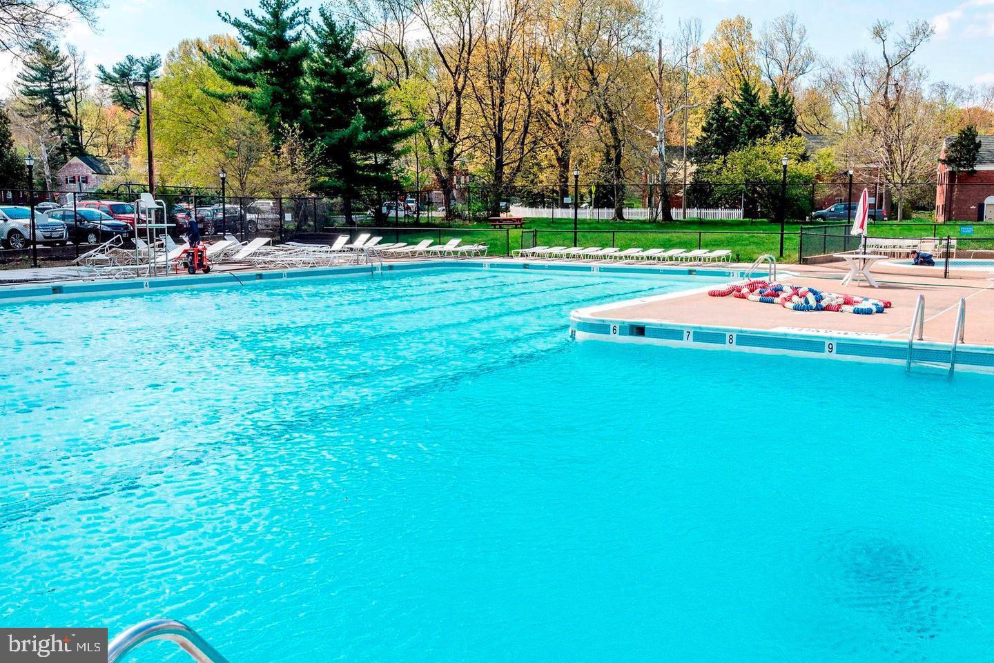 3516 MARTHA CUSTIS DR, ALEXANDRIA, Virginia 22302, 1 Bedroom Bedrooms, ,1 BathroomBathrooms,Residential,For sale,3516 MARTHA CUSTIS DR,VAAX2052650 MLS # VAAX2052650