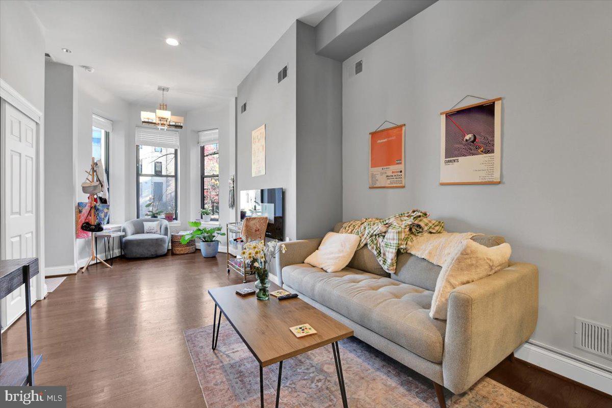 1614 15TH ST NW, WASHINGTON, District Of Columbia 20009, 6 Bedrooms Bedrooms, ,4 BathroomsBathrooms,Residential,For sale,1614 15TH ST NW,DCDC2236530 MLS # DCDC2236530