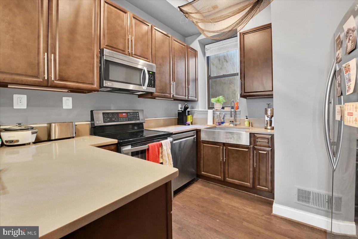 1614 15TH ST NW, WASHINGTON, District Of Columbia 20009, 6 Bedrooms Bedrooms, ,4 BathroomsBathrooms,Residential,For sale,1614 15TH ST NW,DCDC2236530 MLS # DCDC2236530