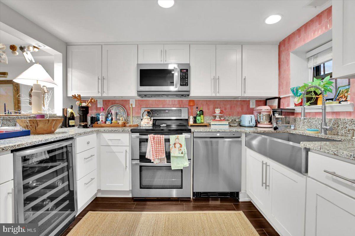 1614 15TH ST NW, WASHINGTON, District Of Columbia 20009, 6 Bedrooms Bedrooms, ,4 BathroomsBathrooms,Residential,For sale,1614 15TH ST NW,DCDC2236530 MLS # DCDC2236530