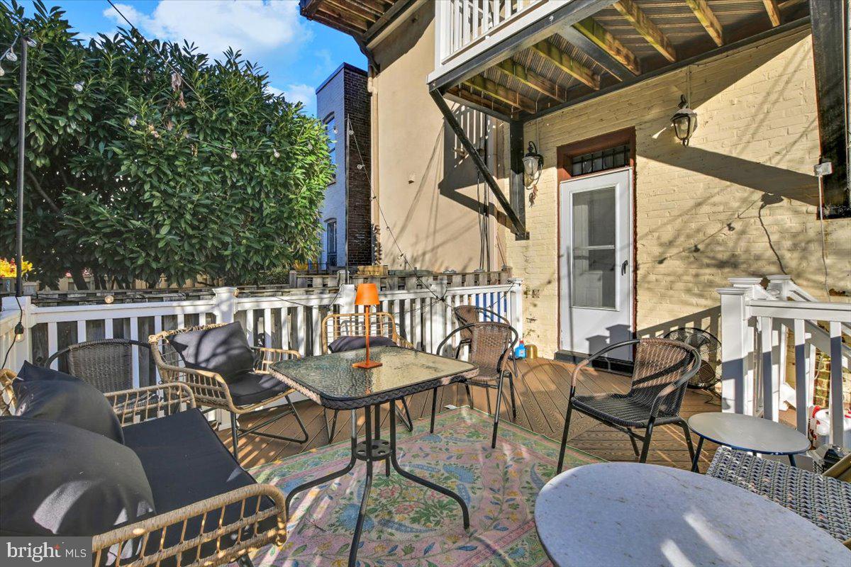 1614 15TH ST NW, WASHINGTON, District Of Columbia 20009, 6 Bedrooms Bedrooms, ,4 BathroomsBathrooms,Residential,For sale,1614 15TH ST NW,DCDC2236530 MLS # DCDC2236530