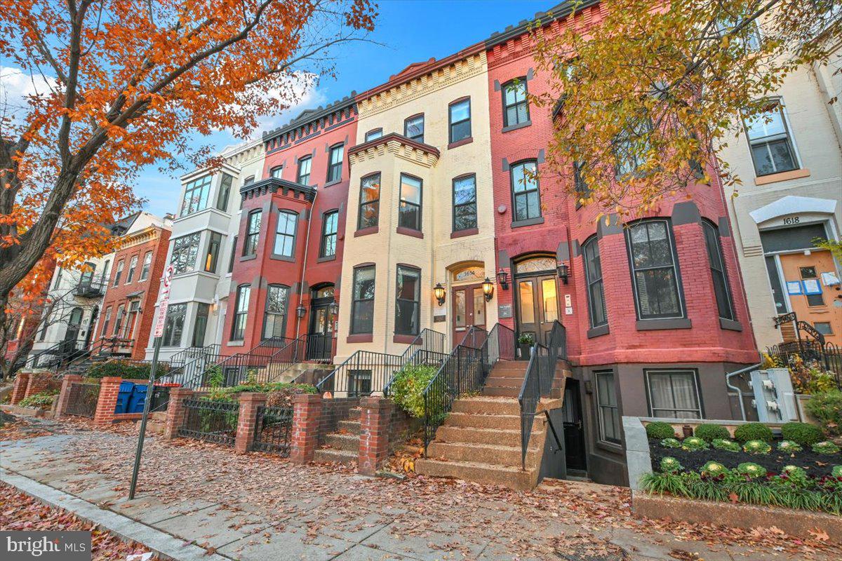 1614 15TH ST NW, WASHINGTON, District Of Columbia 20009, 6 Bedrooms Bedrooms, ,4 BathroomsBathrooms,Residential,For sale,1614 15TH ST NW,DCDC2236530 MLS # DCDC2236530