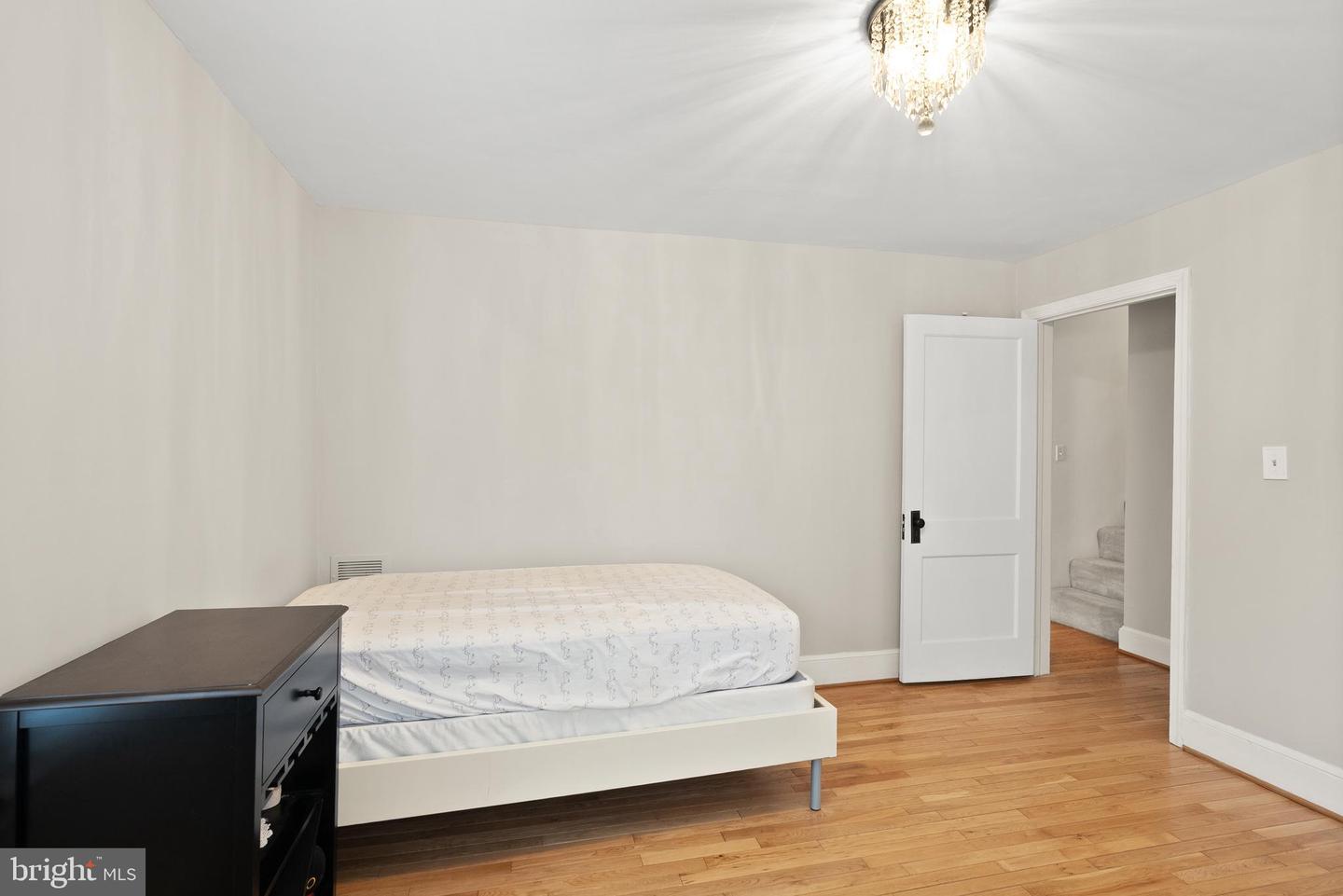 2928 HUNTER RD, FAIRFAX, Virginia 22031, 4 Bedrooms Bedrooms, ,3 BathroomsBathrooms,Residential,For sale,2928 HUNTER RD,VAFX2283620 MLS # VAFX2283620