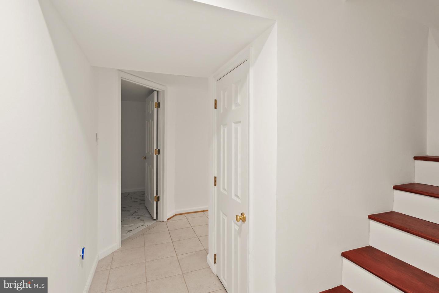 2928 HUNTER RD, FAIRFAX, Virginia 22031, 4 Bedrooms Bedrooms, ,3 BathroomsBathrooms,Residential,For sale,2928 HUNTER RD,VAFX2283620 MLS # VAFX2283620