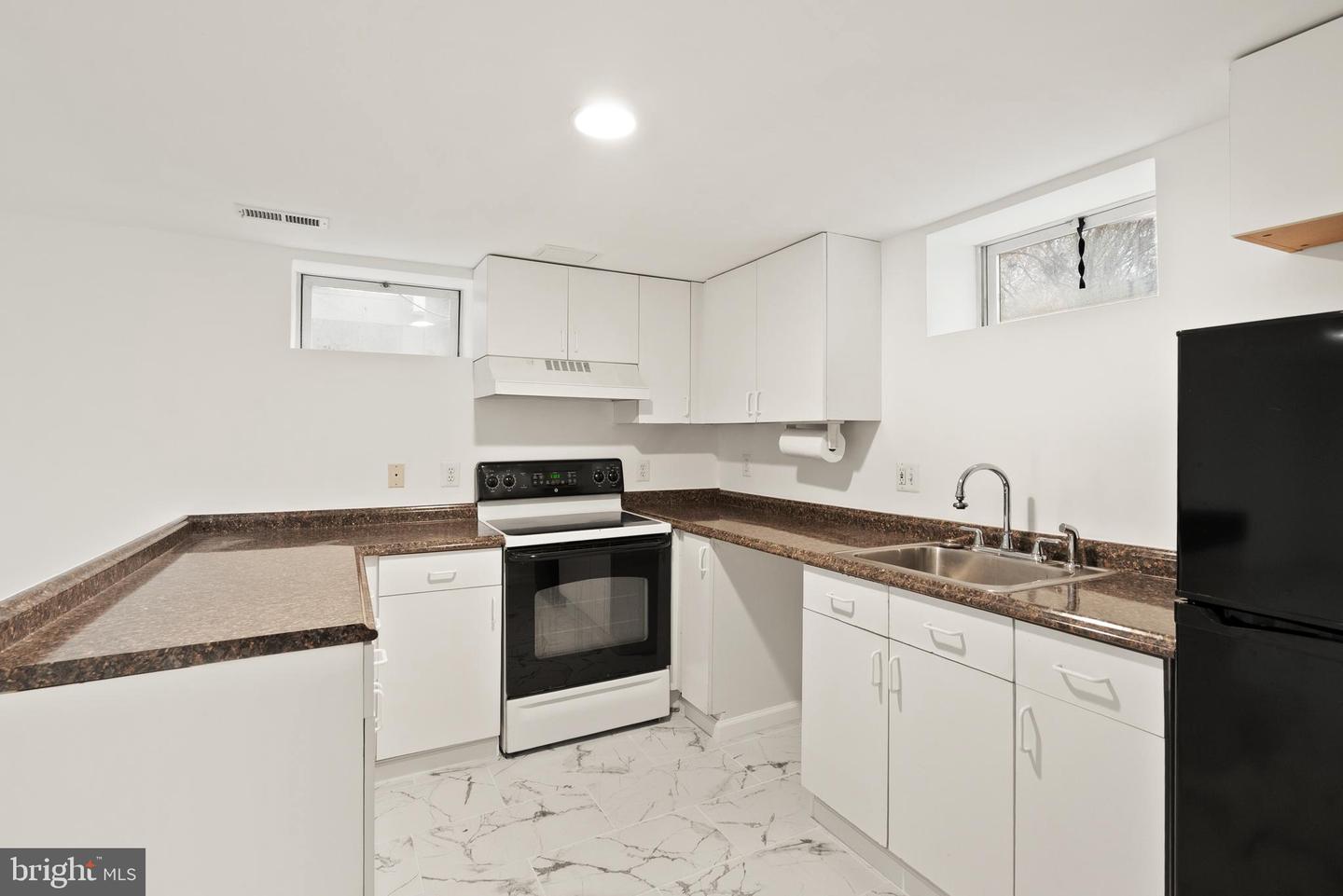 2928 HUNTER RD, FAIRFAX, Virginia 22031, 4 Bedrooms Bedrooms, ,3 BathroomsBathrooms,Residential,For sale,2928 HUNTER RD,VAFX2283620 MLS # VAFX2283620