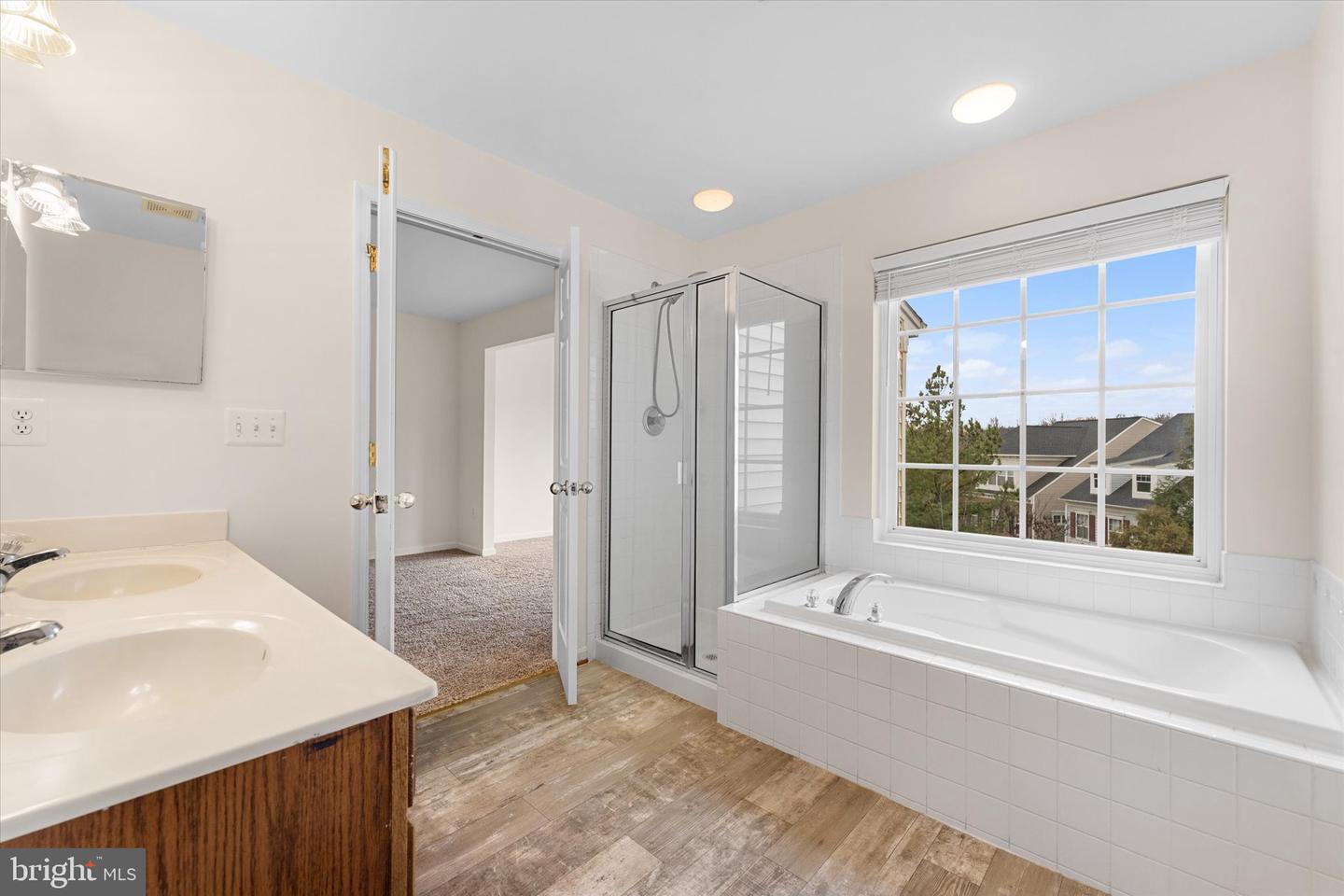 2509 OAK TREE LN, WOODBRIDGE, Virginia 22191, 3 Bedrooms Bedrooms, ,2 BathroomsBathrooms,Residential,For sale,2509 OAK TREE LN,VAPW2109704 MLS # VAPW2109704