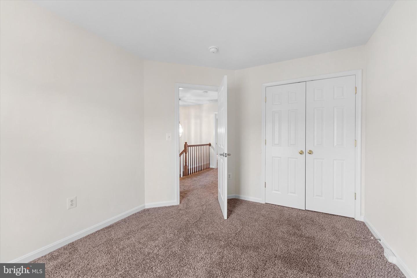 2509 OAK TREE LN, WOODBRIDGE, Virginia 22191, 3 Bedrooms Bedrooms, ,2 BathroomsBathrooms,Residential,For sale,2509 OAK TREE LN,VAPW2109704 MLS # VAPW2109704