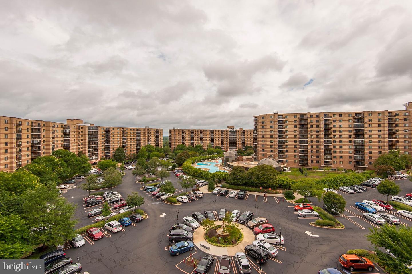 8380 GREENSBORO DR #322, MCLEAN, Virginia 22102, 2 Bedrooms Bedrooms, ,2 BathroomsBathrooms,Residential,For sale,8380 GREENSBORO DR #322,VAFX2283694 MLS # VAFX2283694 8380 GREENSBORO DR #322, MCLEAN, Virginia 22102, 2 Bedrooms Bedrooms, ,2 BathroomsBathrooms,Residential,For sale,8380 GREENSBORO DR #322,VAFX2283694 MLS # VAFX2283694