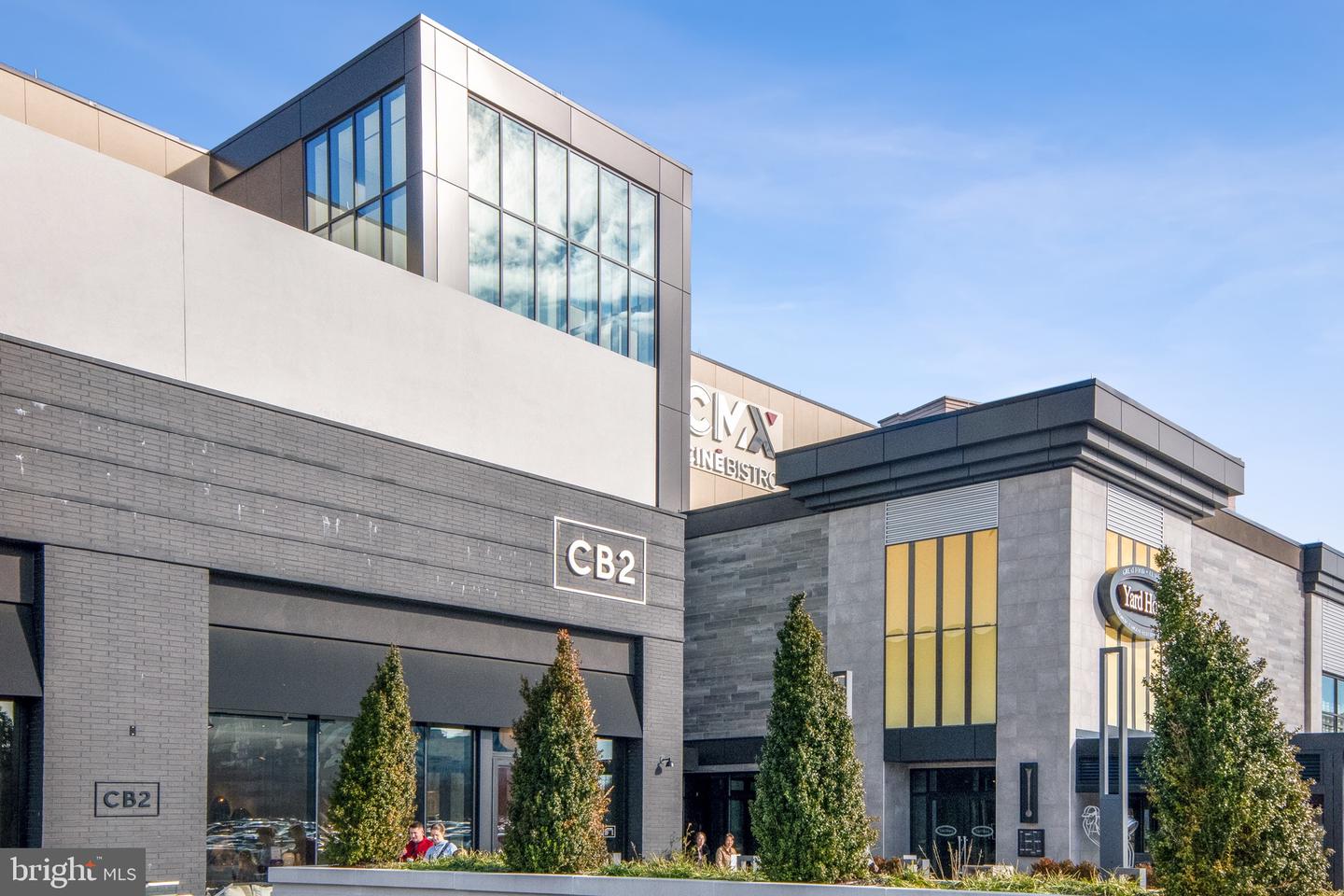 8380 GREENSBORO DR #322, MCLEAN, Virginia 22102, 2 Bedrooms Bedrooms, ,2 BathroomsBathrooms,Residential,For sale,8380 GREENSBORO DR #322,VAFX2283694 MLS # VAFX2283694 8380 GREENSBORO DR #322, MCLEAN, Virginia 22102, 2 Bedrooms Bedrooms, ,2 BathroomsBathrooms,Residential,For sale,8380 GREENSBORO DR #322,VAFX2283694 MLS # VAFX2283694