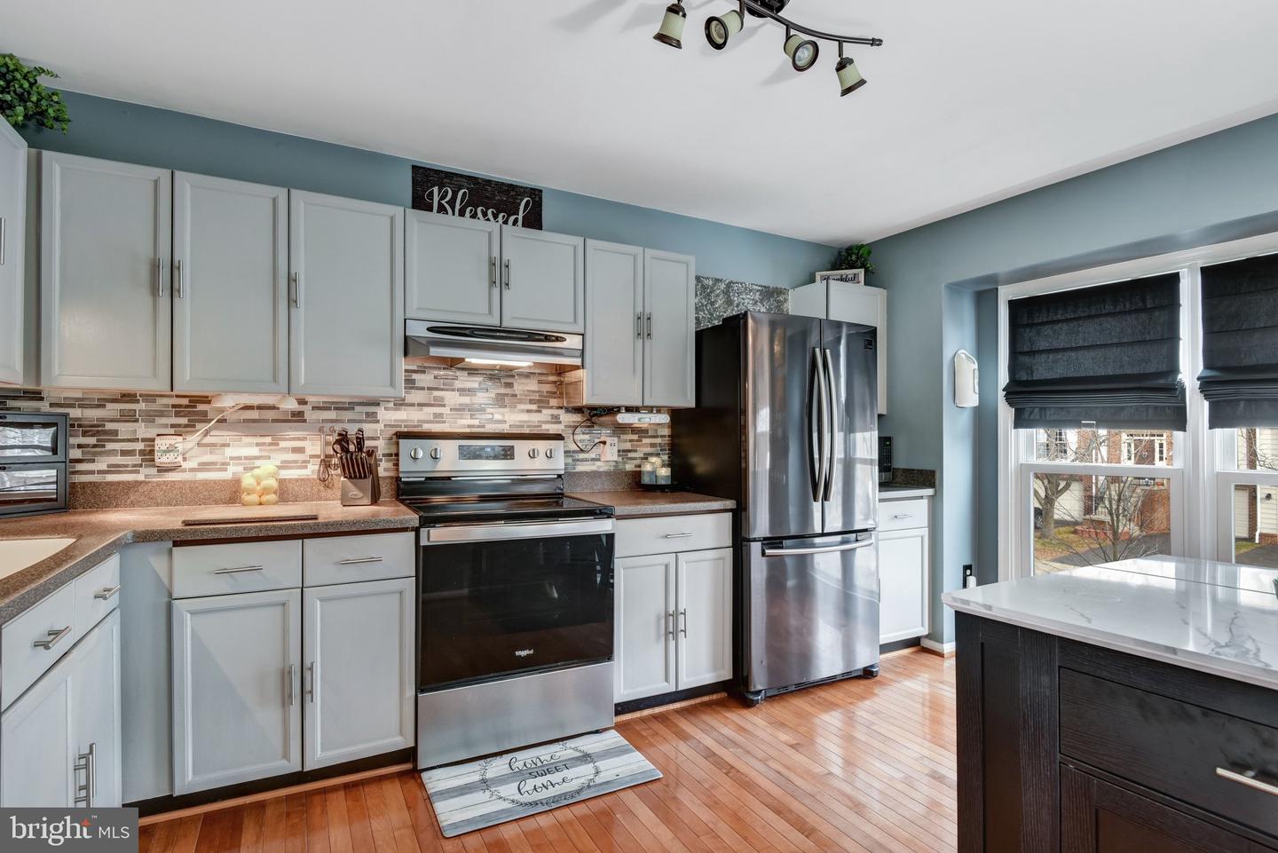 14135 BETSY ROSS LN, CENTREVILLE, Virginia 20121, 3 Bedrooms Bedrooms, ,3 BathroomsBathrooms,Residential,For sale,14135 BETSY ROSS LN,VAFX2283700 MLS # VAFX2283700