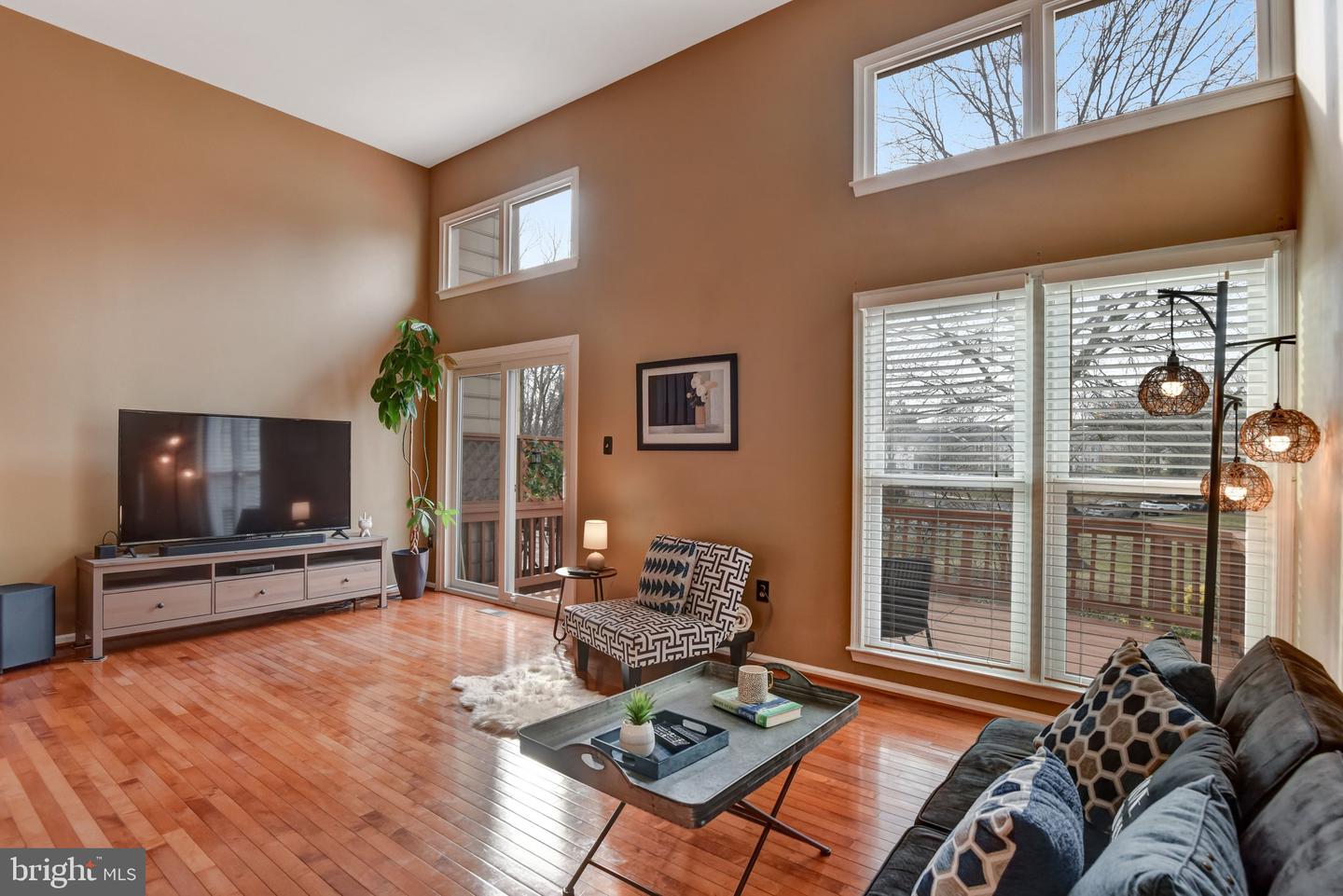 14135 BETSY ROSS LN, CENTREVILLE, Virginia 20121, 3 Bedrooms Bedrooms, ,3 BathroomsBathrooms,Residential,For sale,14135 BETSY ROSS LN,VAFX2283700 MLS # VAFX2283700