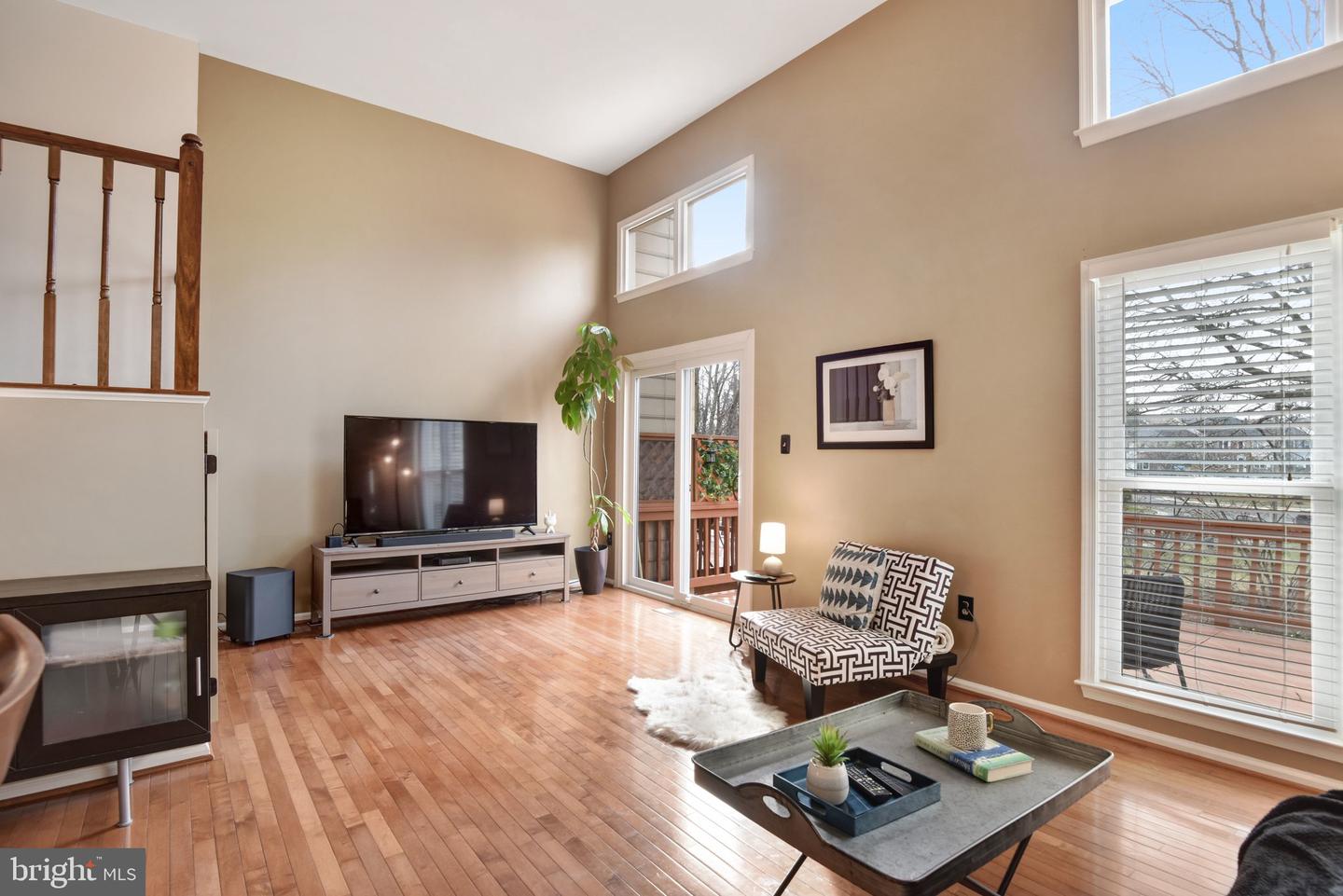 14135 BETSY ROSS LN, CENTREVILLE, Virginia 20121, 3 Bedrooms Bedrooms, ,3 BathroomsBathrooms,Residential,For sale,14135 BETSY ROSS LN,VAFX2283700 MLS # VAFX2283700