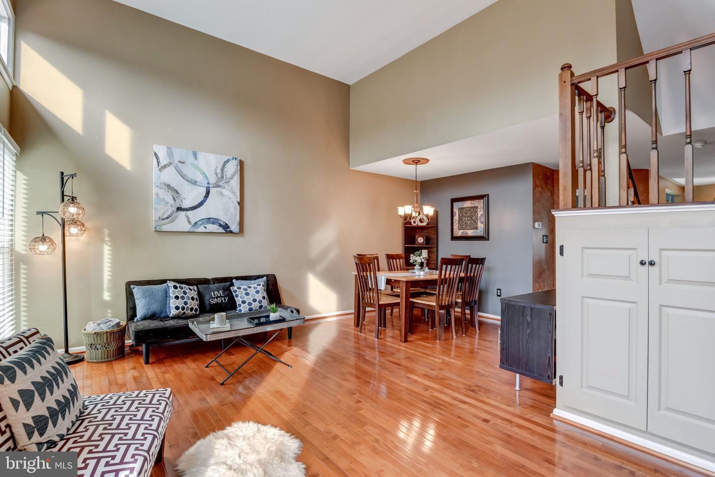 14135 BETSY ROSS LN, CENTREVILLE, Virginia 20121, 3 Bedrooms Bedrooms, ,3 BathroomsBathrooms,Residential,For sale,14135 BETSY ROSS LN,VAFX2283700 MLS # VAFX2283700