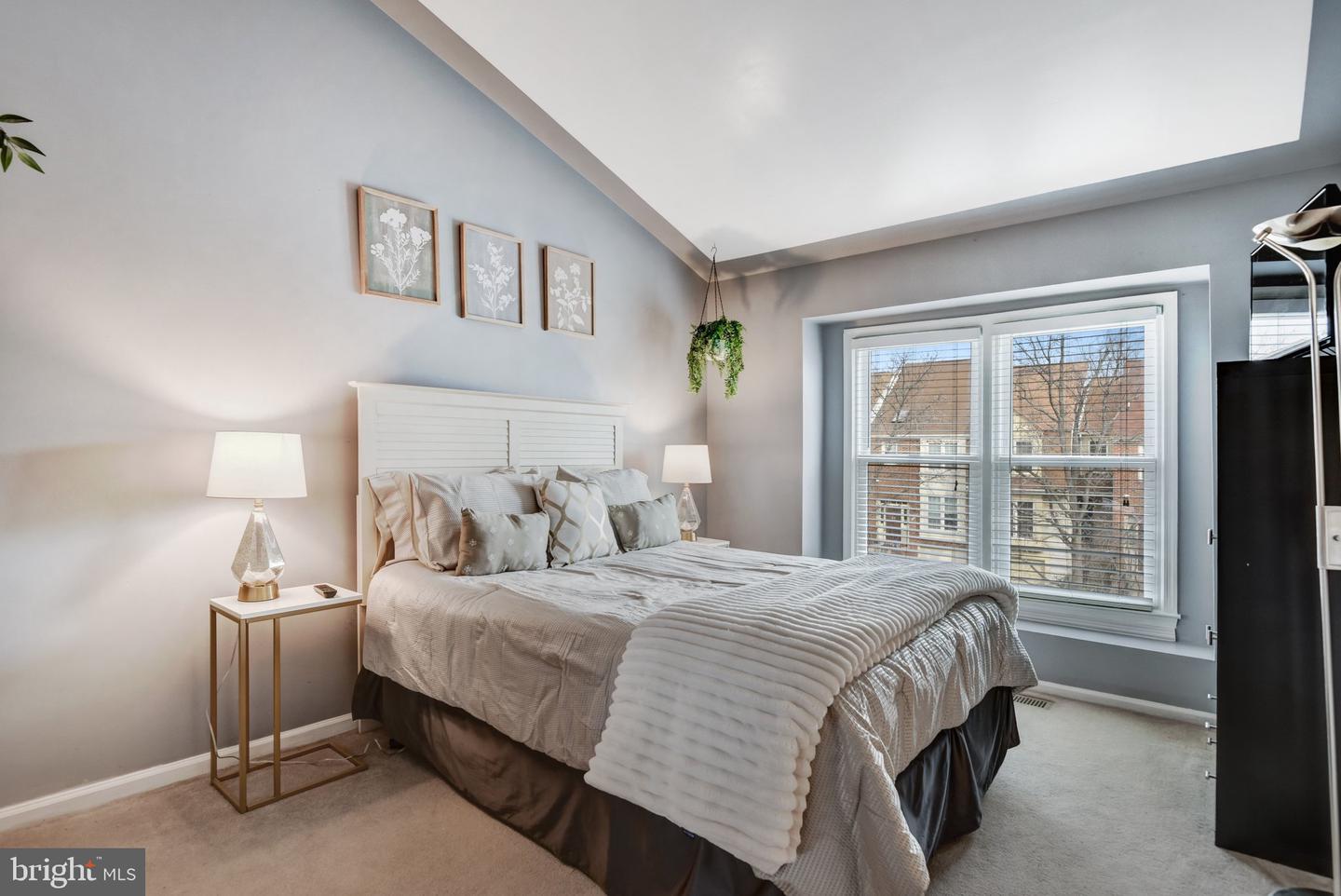 14135 BETSY ROSS LN, CENTREVILLE, Virginia 20121, 3 Bedrooms Bedrooms, ,3 BathroomsBathrooms,Residential,For sale,14135 BETSY ROSS LN,VAFX2283700 MLS # VAFX2283700