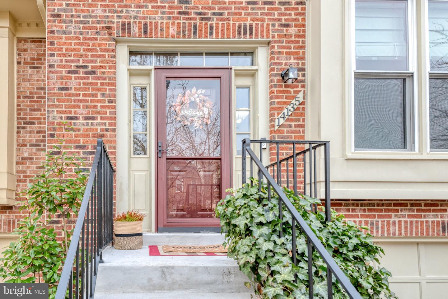 14135 BETSY ROSS LN, CENTREVILLE, Virginia 20121, 3 Bedrooms Bedrooms, ,3 BathroomsBathrooms,Residential,For sale,14135 BETSY ROSS LN,VAFX2283700 MLS # VAFX2283700