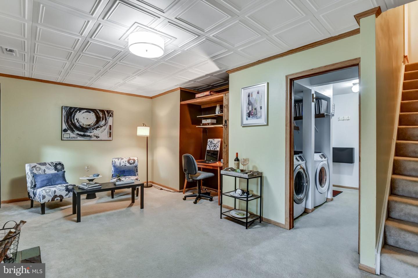 14135 BETSY ROSS LN, CENTREVILLE, Virginia 20121, 3 Bedrooms Bedrooms, ,3 BathroomsBathrooms,Residential,For sale,14135 BETSY ROSS LN,VAFX2283700 MLS # VAFX2283700