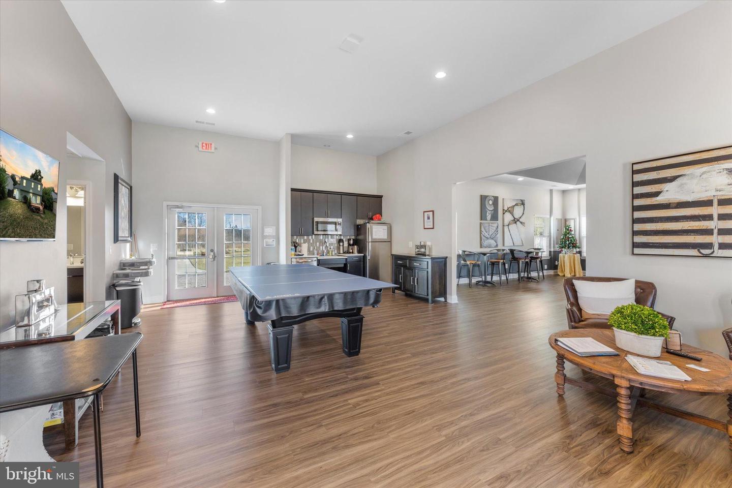 67 HARPERS MILL WAY, LOVETTSVILLE, Virginia 20180, 2 Bedrooms Bedrooms, 10 Rooms Rooms,2 BathroomsBathrooms,Residential,For sale,67 HARPERS MILL WAY,VALO2113040 MLS # VALO2113040