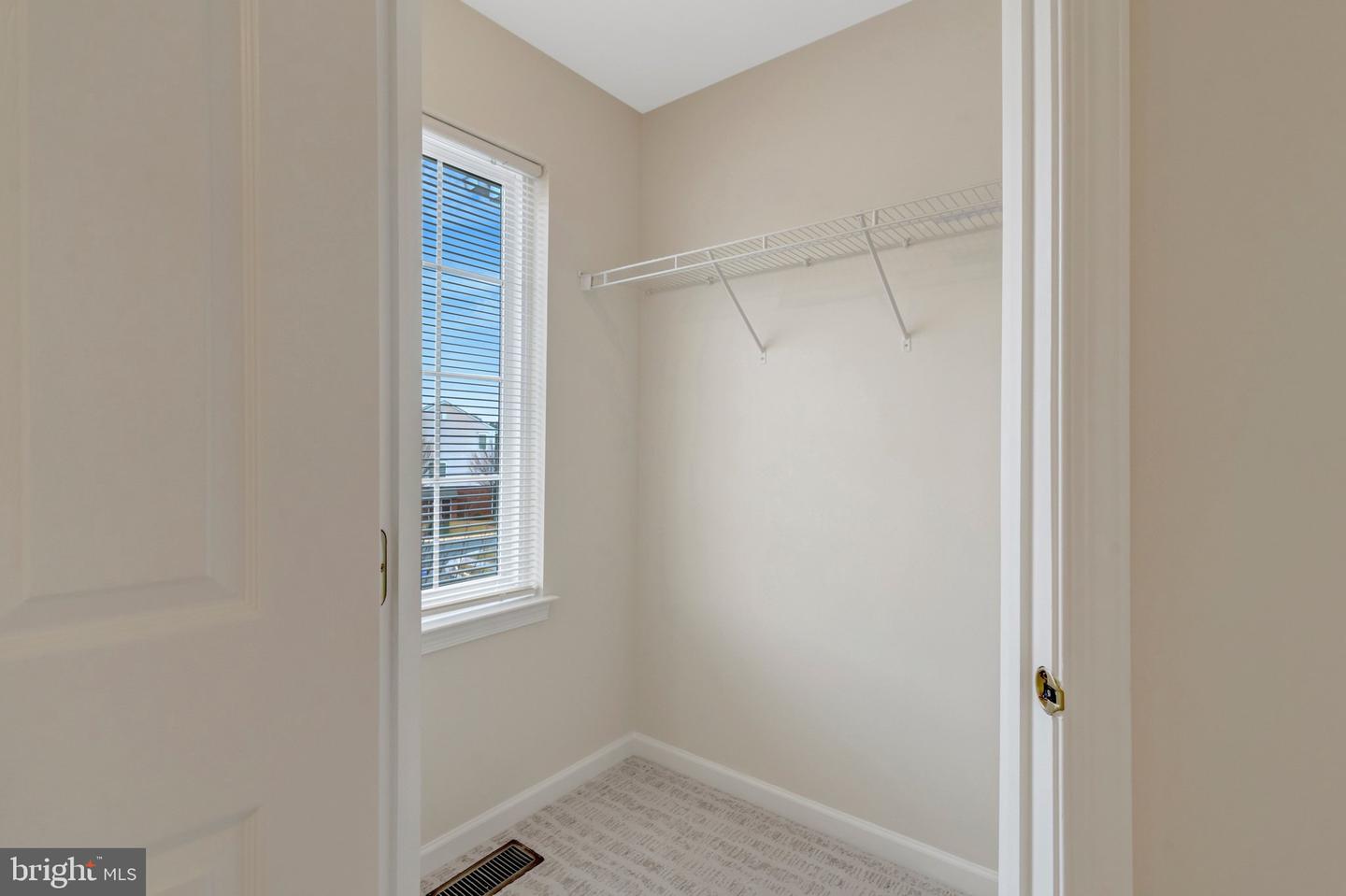 25121 MONTEITH TER, CHANTILLY, Virginia 20152, 4 Bedrooms Bedrooms, ,2 BathroomsBathrooms,Residential,For sale,25121 MONTEITH TER,VALO2113046 MLS # VALO2113046 25121 MONTEITH TER, CHANTILLY, Virginia 20152, 4 Bedrooms Bedrooms, ,2 BathroomsBathrooms,Residential,For sale,25121 MONTEITH TER,VALO2113046 MLS # VALO2113046