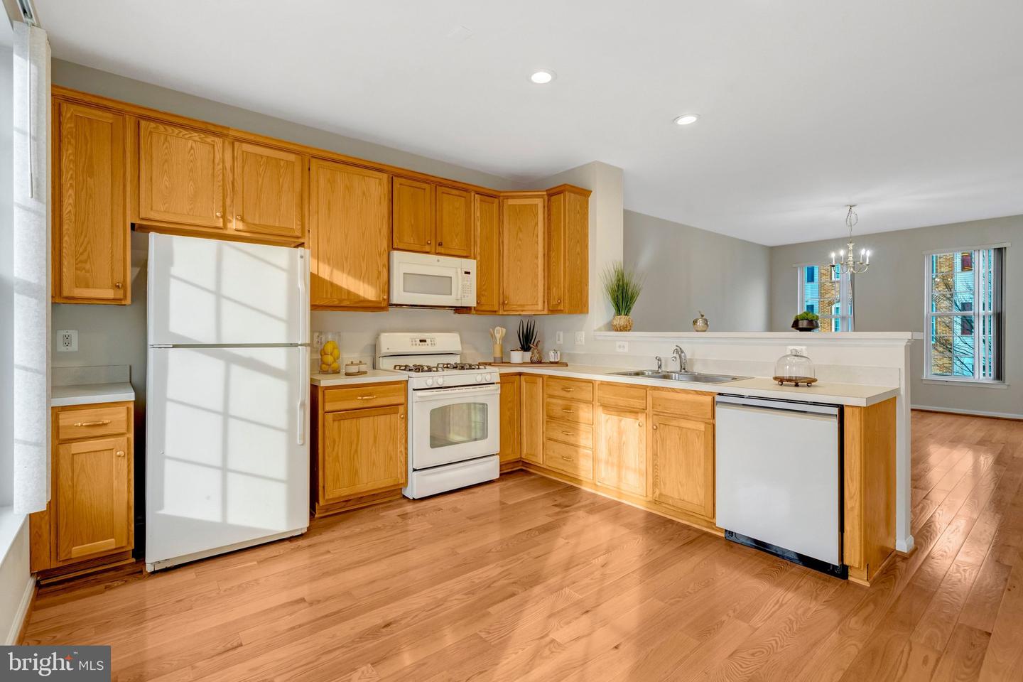 25121 MONTEITH TER, CHANTILLY, Virginia 20152, 4 Bedrooms Bedrooms, ,2 BathroomsBathrooms,Residential,For sale,25121 MONTEITH TER,VALO2113046 MLS # VALO2113046 25121 MONTEITH TER, CHANTILLY, Virginia 20152, 4 Bedrooms Bedrooms, ,2 BathroomsBathrooms,Residential,For sale,25121 MONTEITH TER,VALO2113046 MLS # VALO2113046