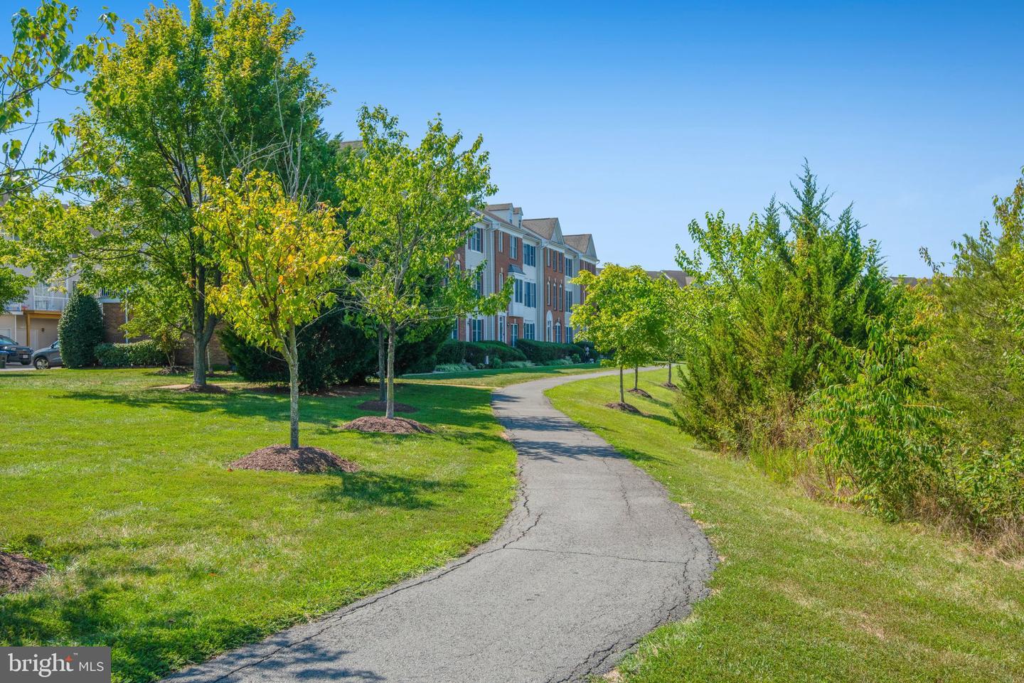 25121 MONTEITH TER, CHANTILLY, Virginia 20152, 4 Bedrooms Bedrooms, ,2 BathroomsBathrooms,Residential,For sale,25121 MONTEITH TER,VALO2113046 MLS # VALO2113046 25121 MONTEITH TER, CHANTILLY, Virginia 20152, 4 Bedrooms Bedrooms, ,2 BathroomsBathrooms,Residential,For sale,25121 MONTEITH TER,VALO2113046 MLS # VALO2113046