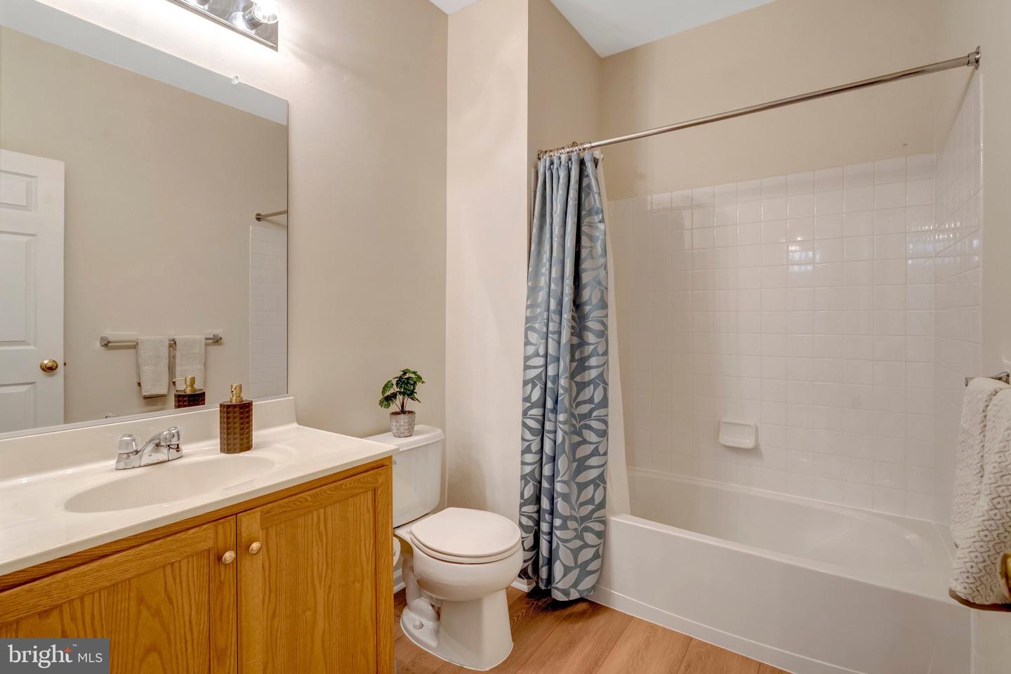 25121 MONTEITH TER, CHANTILLY, Virginia 20152, 4 Bedrooms Bedrooms, ,2 BathroomsBathrooms,Residential,For sale,25121 MONTEITH TER,VALO2113046 MLS # VALO2113046 25121 MONTEITH TER, CHANTILLY, Virginia 20152, 4 Bedrooms Bedrooms, ,2 BathroomsBathrooms,Residential,For sale,25121 MONTEITH TER,VALO2113046 MLS # VALO2113046