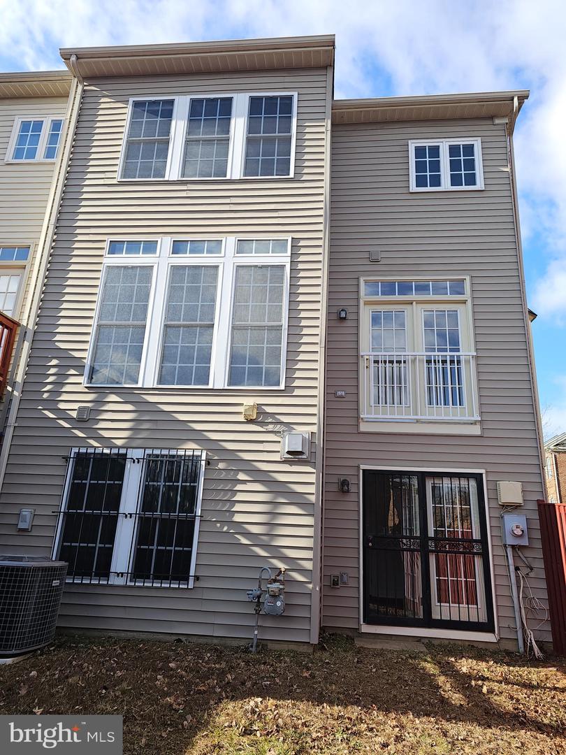 4691 HELEN WINTER TER, ALEXANDRIA, Virginia 22312, 3 Bedrooms Bedrooms, ,3 BathroomsBathrooms,Residential,For sale,4691 HELEN WINTER TER,VAFX2283470 MLS # VAFX2283470