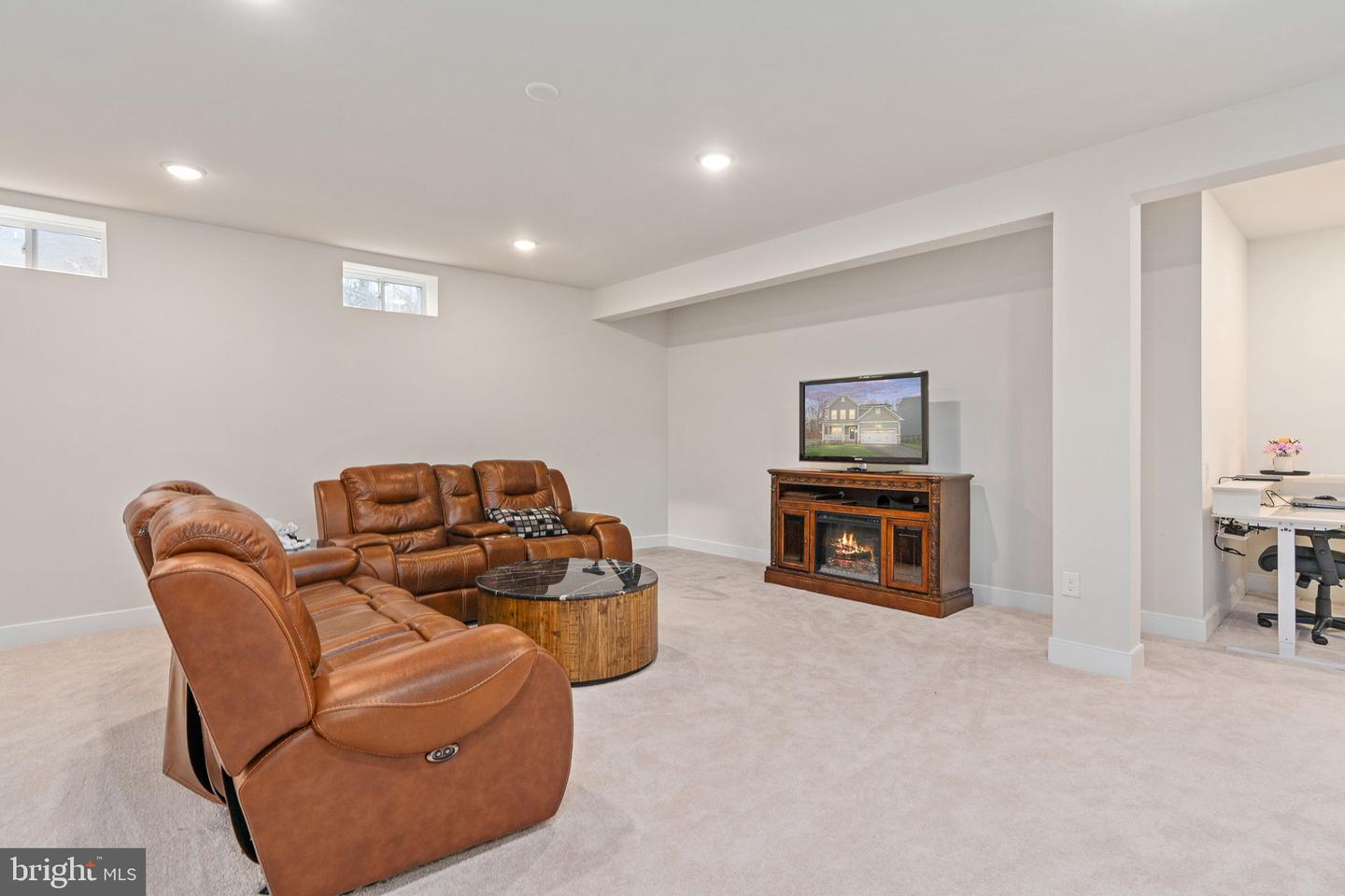 17814 WHITE CAMPION WAY, DUMFRIES, Virginia 22026, 5 Bedrooms Bedrooms, ,4 BathroomsBathrooms,Residential,For sale,17814 WHITE CAMPION WAY,VAPW2109616 MLS # VAPW2109616