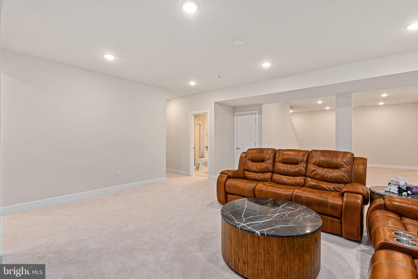 17814 WHITE CAMPION WAY, DUMFRIES, Virginia 22026, 5 Bedrooms Bedrooms, ,4 BathroomsBathrooms,Residential,For sale,17814 WHITE CAMPION WAY,VAPW2109616 MLS # VAPW2109616