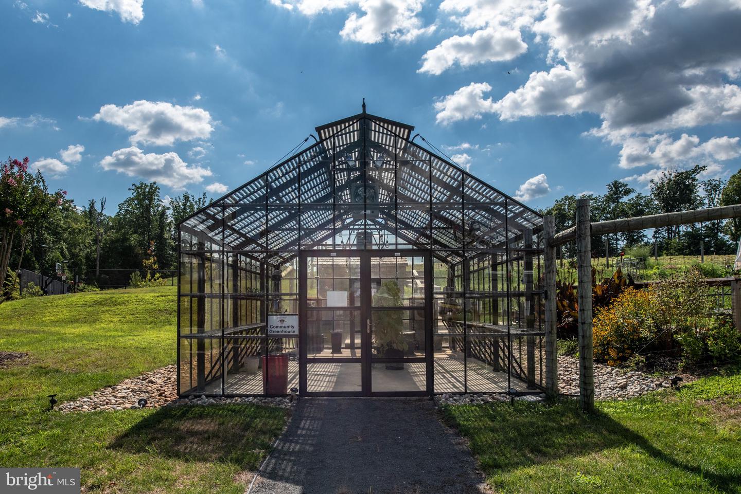 17814 WHITE CAMPION WAY, DUMFRIES, Virginia 22026, 5 Bedrooms Bedrooms, ,4 BathroomsBathrooms,Residential,For sale,17814 WHITE CAMPION WAY,VAPW2109616 MLS # VAPW2109616