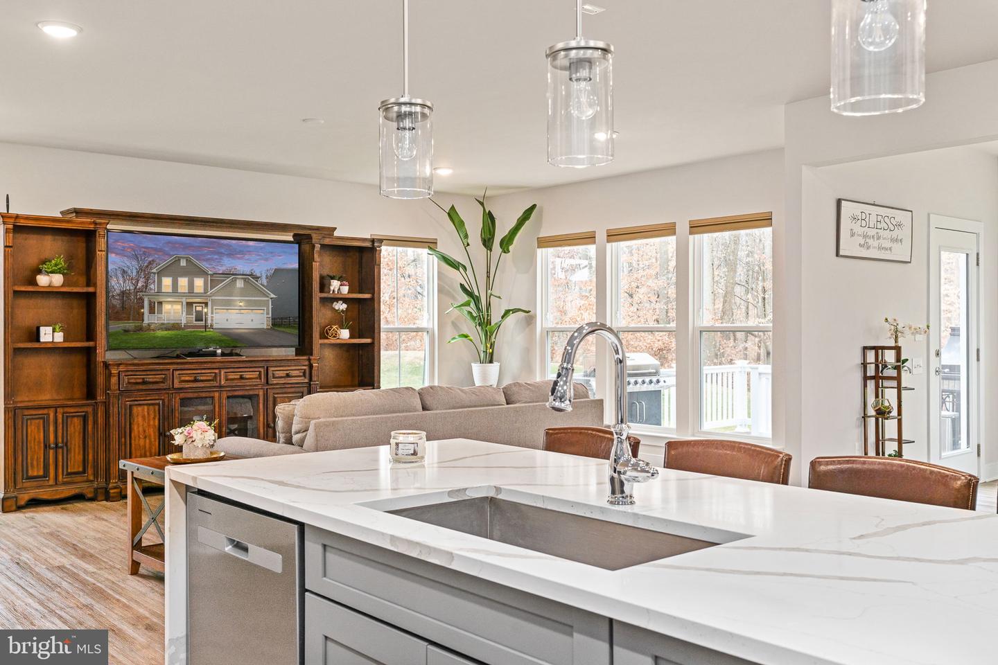 17814 WHITE CAMPION WAY, DUMFRIES, Virginia 22026, 5 Bedrooms Bedrooms, ,4 BathroomsBathrooms,Residential,For sale,17814 WHITE CAMPION WAY,VAPW2109616 MLS # VAPW2109616