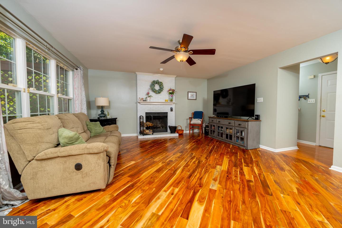 9348 AMARYLLIS AVE, MANASSAS, Virginia 20110, 5 Bedrooms Bedrooms, ,3 BathroomsBathrooms,Residential,For sale,9348 AMARYLLIS AVE,VAMN2009856 MLS # VAMN2009856