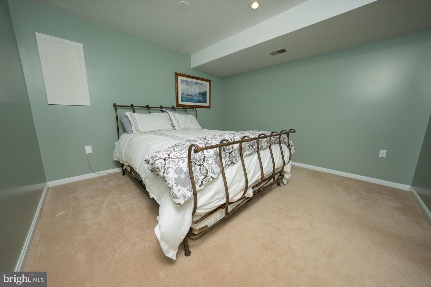 9348 AMARYLLIS AVE, MANASSAS, Virginia 20110, 5 Bedrooms Bedrooms, ,3 BathroomsBathrooms,Residential,For sale,9348 AMARYLLIS AVE,VAMN2009856 MLS # VAMN2009856