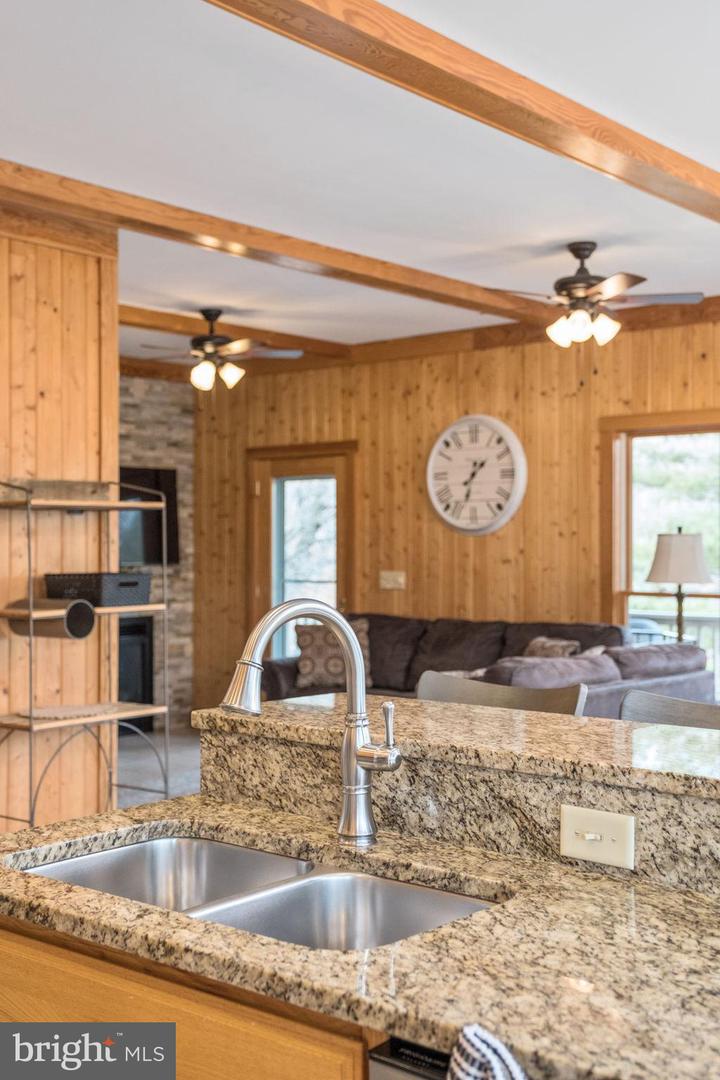 175 CUB LN, MCGAHEYSVILLE, Virginia 22840, 5 Bedrooms Bedrooms, ,3 BathroomsBathrooms,Residential,For sale,175 CUB LN,VARO2002770 MLS # VARO2002770