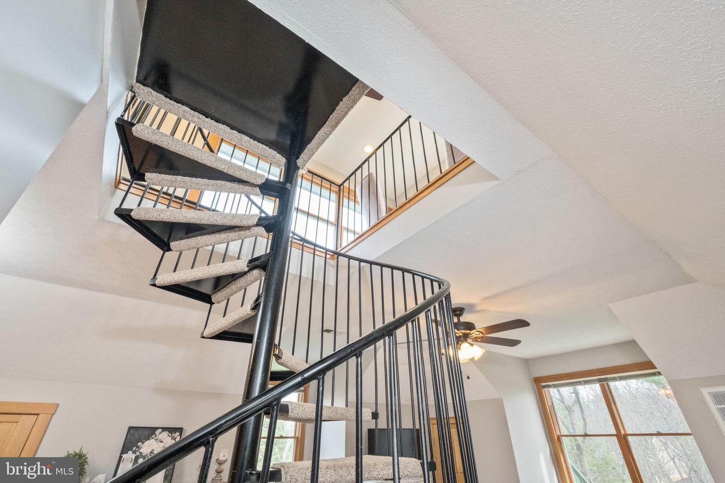 175 CUB LN, MCGAHEYSVILLE, Virginia 22840, 5 Bedrooms Bedrooms, ,3 BathroomsBathrooms,Residential,For sale,175 CUB LN,VARO2002770 MLS # VARO2002770