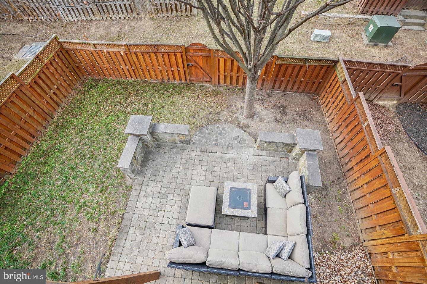 25135 HUMMOCKY TER, ALDIE, Virginia 20105, 3 Bedrooms Bedrooms, ,3 BathroomsBathrooms,Residential,For sale,25135 HUMMOCKY TER,VALO2113210 MLS # VALO2113210