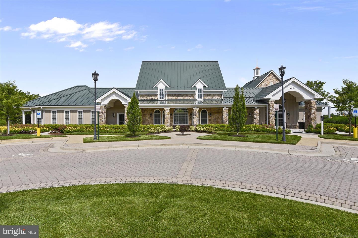 25135 HUMMOCKY TER, ALDIE, Virginia 20105, 3 Bedrooms Bedrooms, ,3 BathroomsBathrooms,Residential,For sale,25135 HUMMOCKY TER,VALO2113210 MLS # VALO2113210