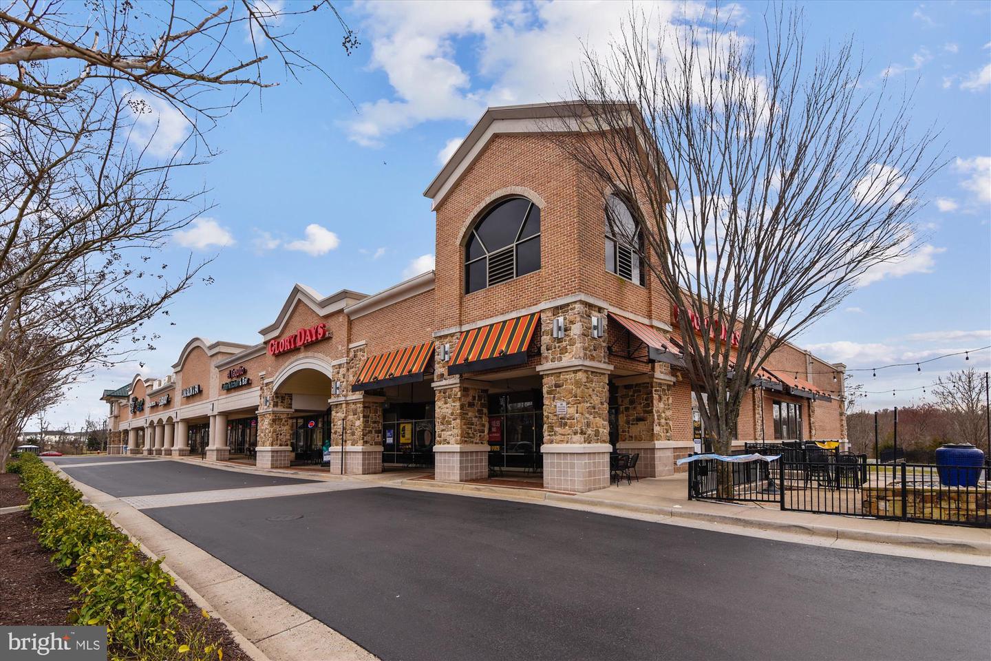 25135 HUMMOCKY TER, ALDIE, Virginia 20105, 3 Bedrooms Bedrooms, ,3 BathroomsBathrooms,Residential,For sale,25135 HUMMOCKY TER,VALO2113210 MLS # VALO2113210