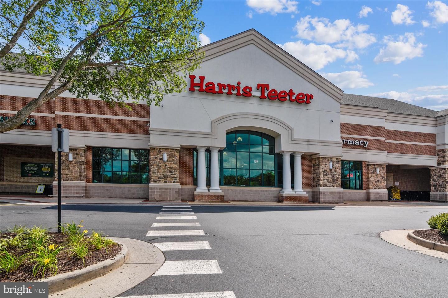 25135 HUMMOCKY TER, ALDIE, Virginia 20105, 3 Bedrooms Bedrooms, ,3 BathroomsBathrooms,Residential,For sale,25135 HUMMOCKY TER,VALO2113210 MLS # VALO2113210