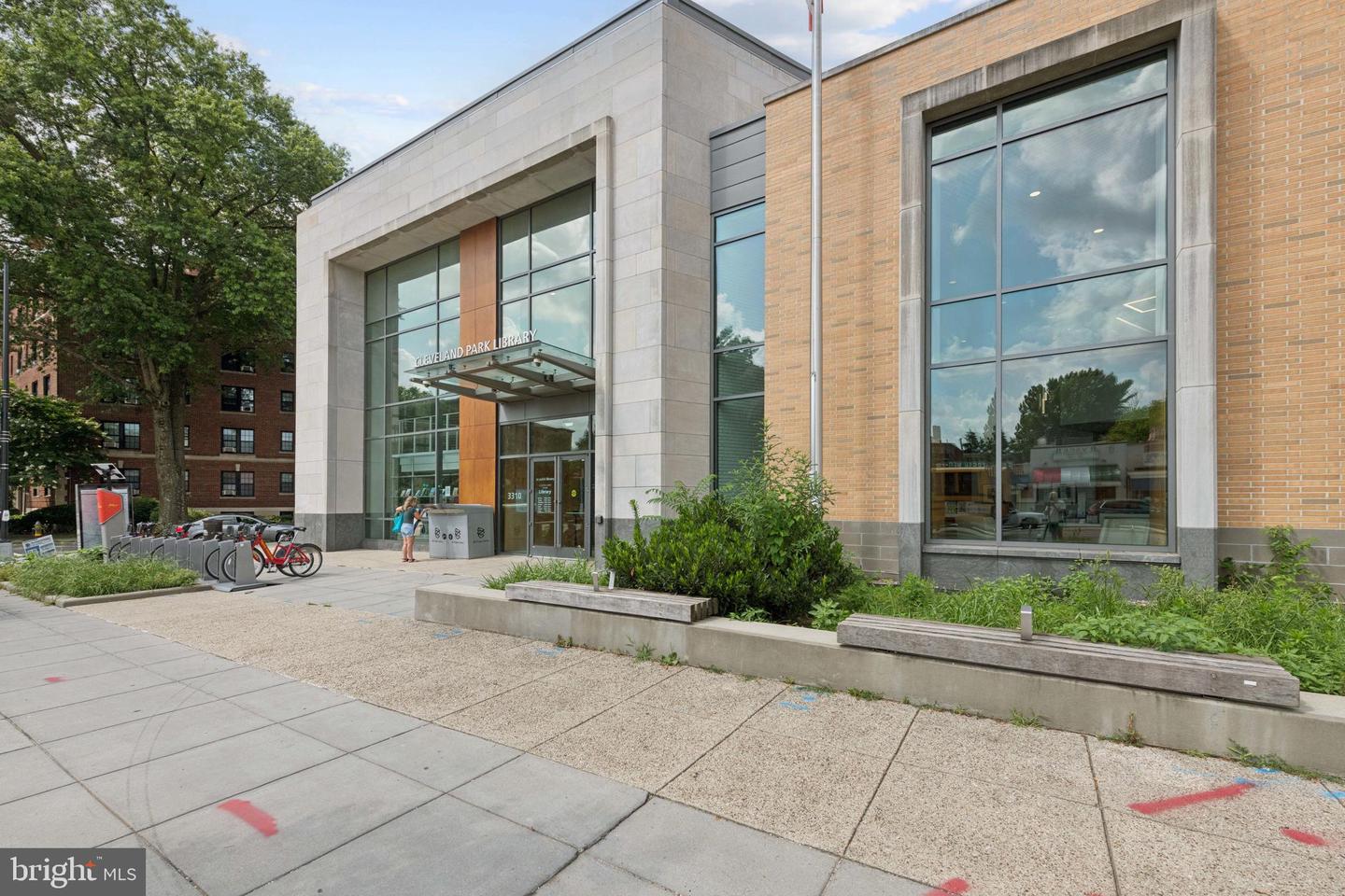 2710 MACOMB ST NW #207, WASHINGTON, District Of Columbia 20008, 1 Room Rooms,1 BathroomBathrooms,Residential,For sale,2710 MACOMB ST NW #207,DCDC2239342 MLS # DCDC2239342