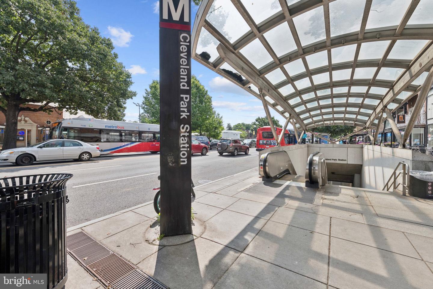 2710 MACOMB ST NW #207, WASHINGTON, District Of Columbia 20008, 1 Room Rooms,1 BathroomBathrooms,Residential,For sale,2710 MACOMB ST NW #207,DCDC2239342 MLS # DCDC2239342