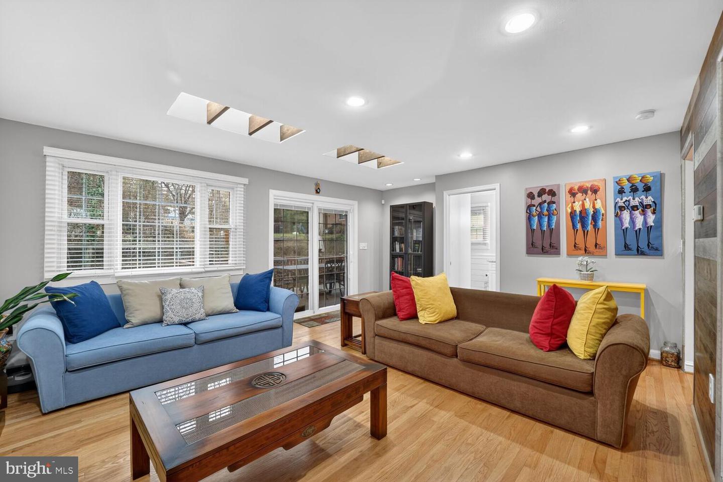 1432 35TH ST SE, WASHINGTON, District Of Columbia 20020, 4 Bedrooms Bedrooms, ,3 BathroomsBathrooms,Residential,For sale,1432 35TH ST SE,DCDC2239372 MLS # DCDC2239372