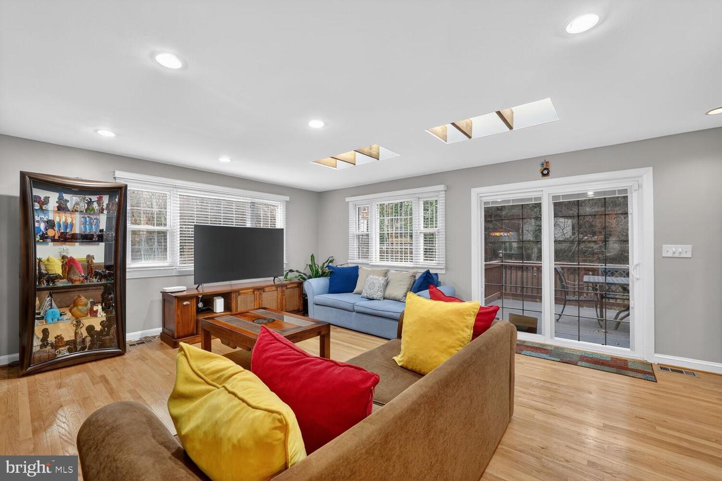 1432 35TH ST SE, WASHINGTON, District Of Columbia 20020, 4 Bedrooms Bedrooms, ,3 BathroomsBathrooms,Residential,For sale,1432 35TH ST SE,DCDC2239372 MLS # DCDC2239372