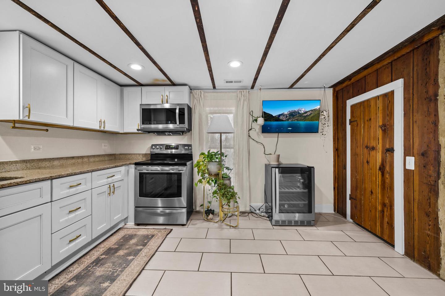 108 W MAIN ST, REMINGTON, Virginia 22734, 3 Bedrooms Bedrooms, ,2 BathroomsBathrooms,Residential,For sale,108 W MAIN ST,VAFQ2020032 MLS # VAFQ2020032